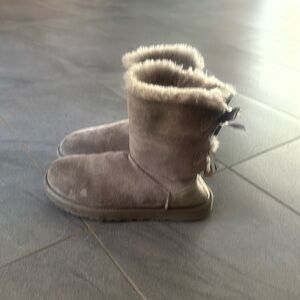 Grey UGG bow tie shoes